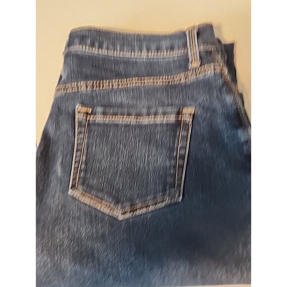 Gloria Vanderbilt Jeans Women's 10 Amanda Blue Denim Straight Leg - Picture 11 of 11